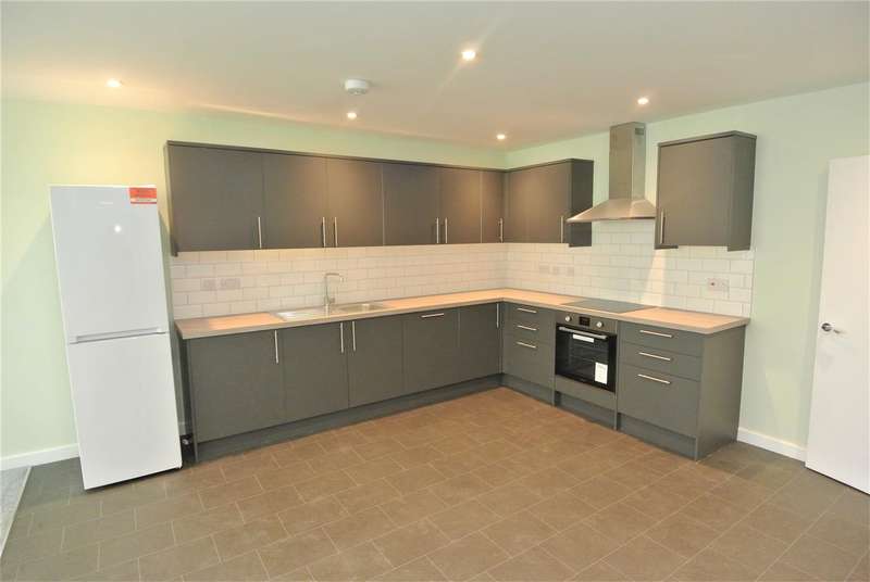 2 Bedroom Apartment To Rent In Weybridge, KT13