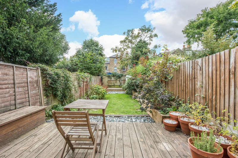 1 Bedroom Apartment Flat For Sale In Holmdene Avenue, Herne Hill, SE24