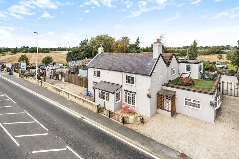 Houses for sale & to rent in LS25 6JE, Lennerton Lane, Sherburn In