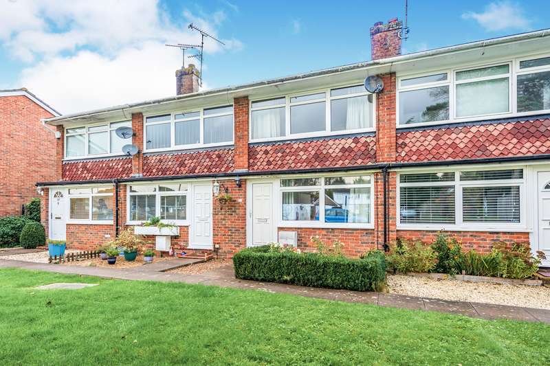 2 Bedroom End Of Terrace House To Rent In Blackbridge Lane, Horsham, RH12