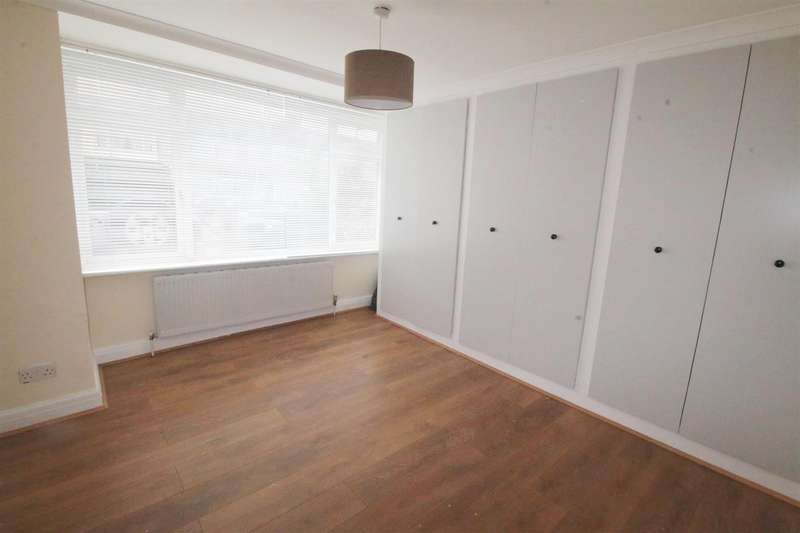 2 Bedroom Maisonette Flat To Rent In Clydesdale, Enfield, EN3