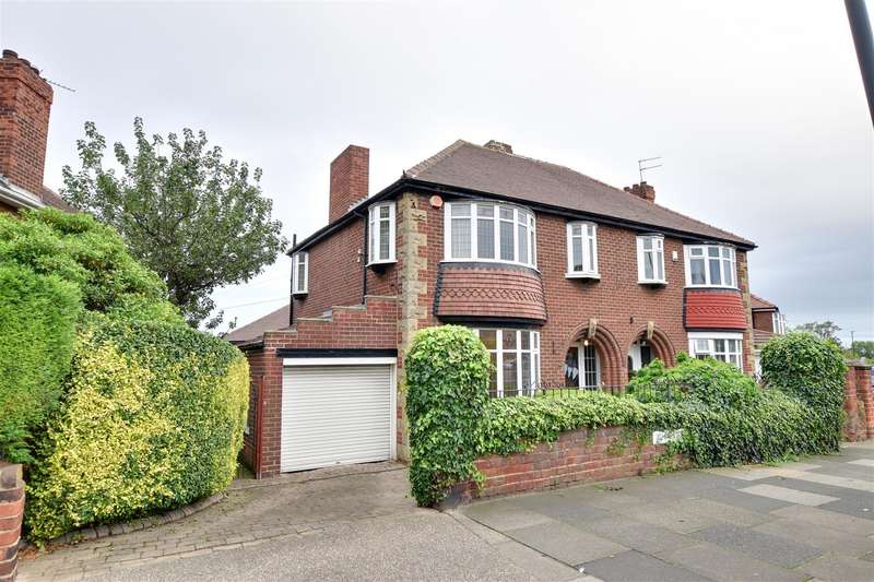 3 Bedroom SemiDetached House For Sale In Charlton Road, Fulwell