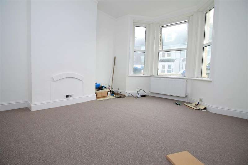 House To Rent In Cecil Road, Lancing, BN15