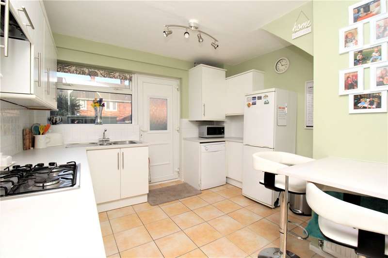 3 Bedroom Town House To Rent In Halewood Road, Liverpool, L25