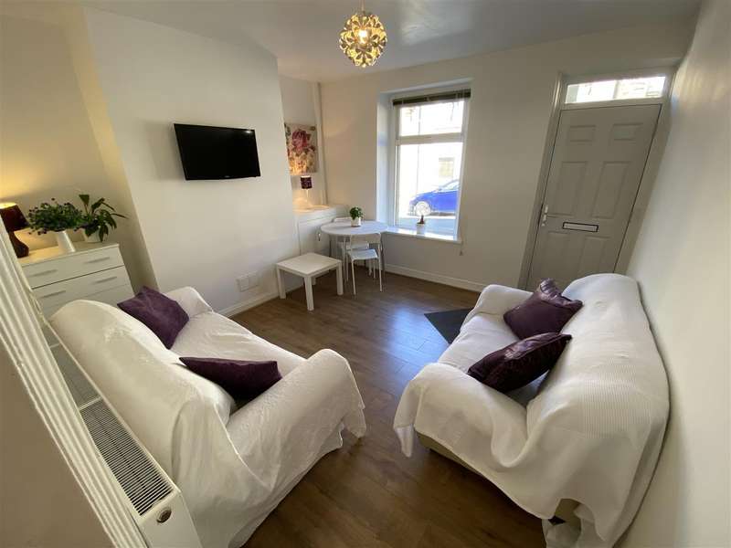 4 Bedroom Property To Rent In Vine Street, Lancaster, LA1