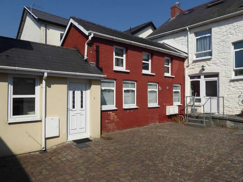 Houses to rent in Saint Clears, Carmarthenshire