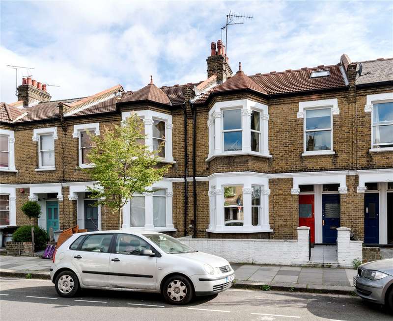 2 Bedroom Flat For Sale In Eynham Road, London, W12