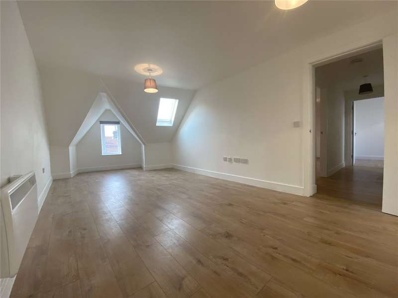2 Bedroom Flat To Rent In Station Road, Rainham, Kent, ME8
