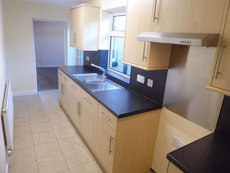 2 Bedroom Terraced House To Rent In 25 Mount Pleasant, Barrow-in-furness, LA14