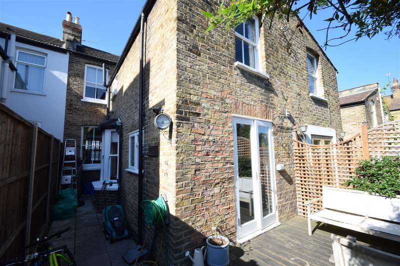 3 Bedroom Terraced House For Sale In Pelham Road, Beckenham, Kent, BR3