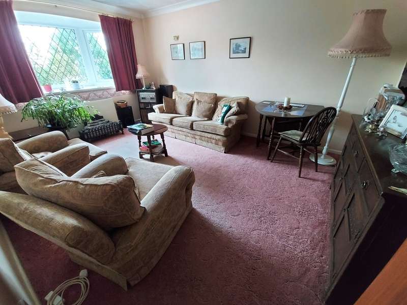 2 Bedroom Detached Bungalow For Sale In St. Gilesontheheath