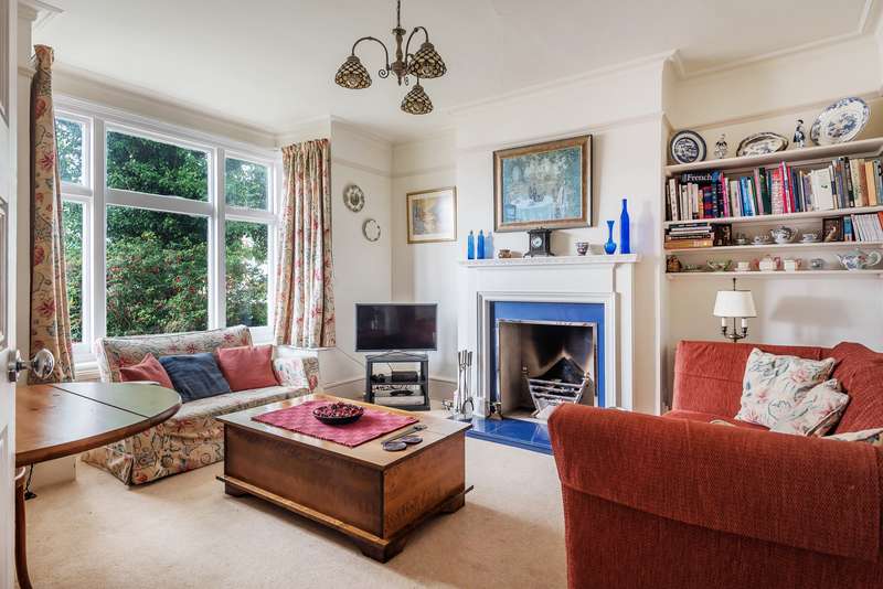 4 Bedroom Terraced House For Sale In Prestbury Road, Cheltenham, GL52