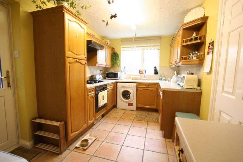 4 Bedroom Property For Sale In Stourbridge, Wollaston, Richardson Drive