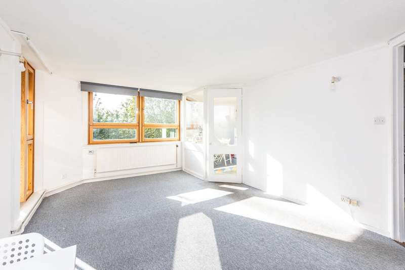 3 Bedroom Flat To Rent In Worlds End, Chelsea, SW10