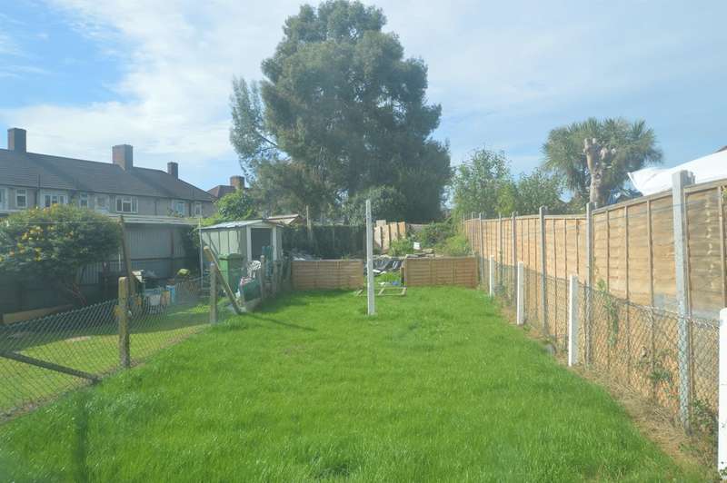 3 Bedroom Property For Sale In Amesbury Road, Dagenham, RM9