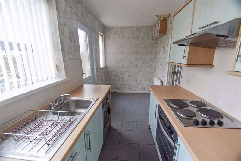 2 Bedroom Terraced For Sale In Staveley Road, Hull, HU9