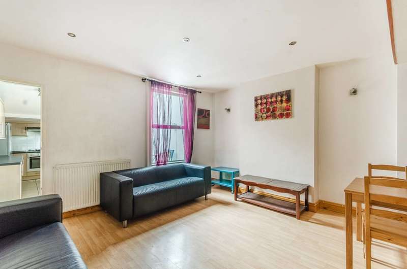 3 Bedroom Flat To Rent In Moffat Road, Tooting Bec, SW17