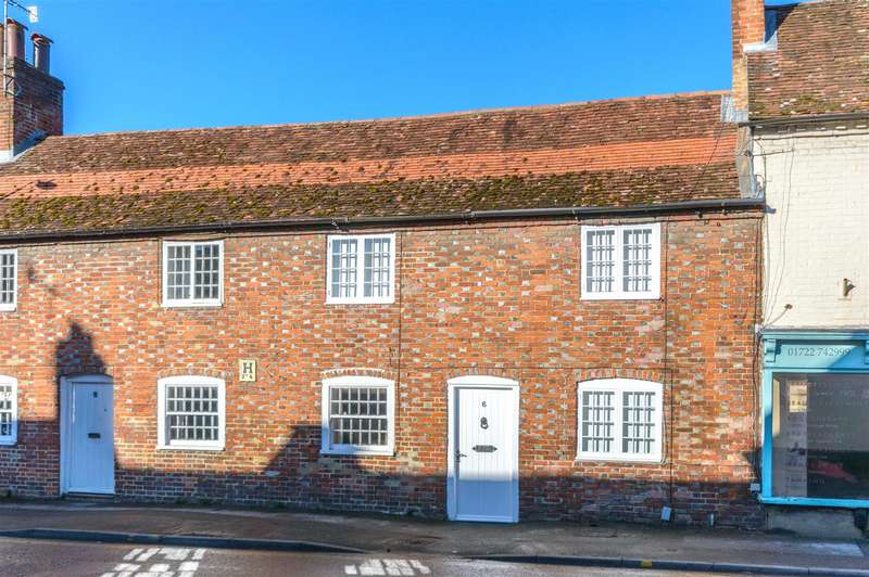 2 Bedroom Terraced House To Rent In South Street, Wilton, SP2