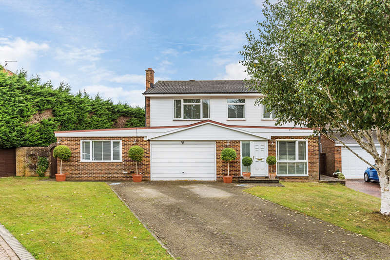 4 Bedroom Detached House For Sale In Mill Shaw, Oxted, RH8