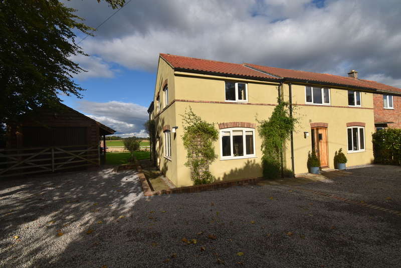 Houses for sale & to rent in DL8 1RT, Crakehall Bedale