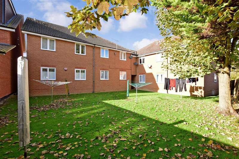 2 Bedroom For Sale In Wilson Avenue, Rochester, Kent, ME1