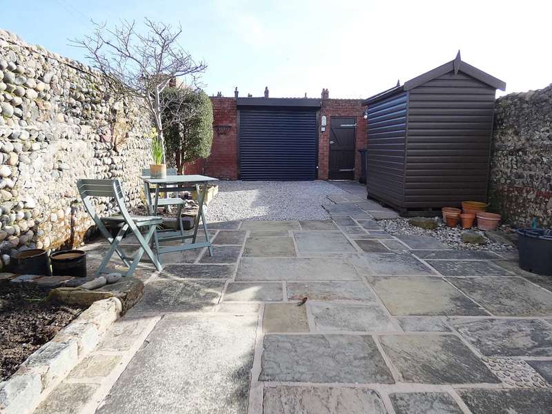 3 Bedroom Cottage For Sale In Westby Street, Lytham, FY8