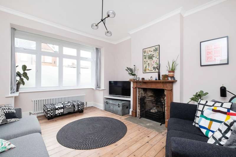 4 Bedroom End Of Terrace House For Sale In Howberry Road, Thornton