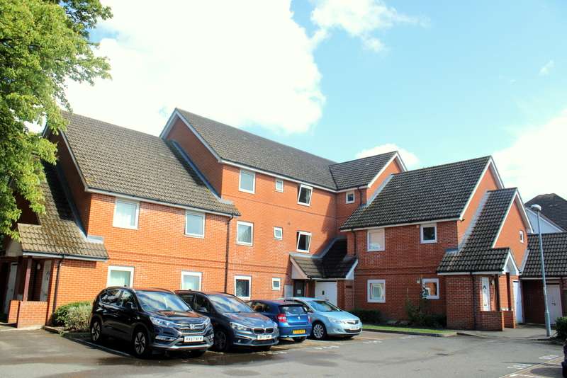 Houses for sale & to rent in TW19 7AS, Long Lane, Stanwell North Staines