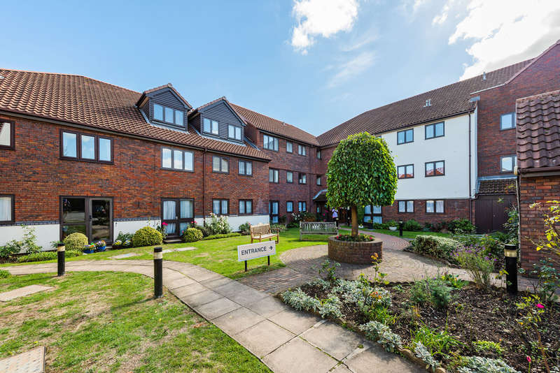 Houses for sale in Waltham Abbey, Essex