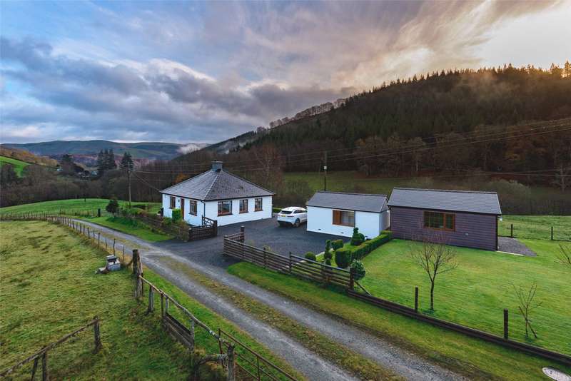 3 Bedroom Detached House For Sale In Cemmaes, Machynlleth, Powys, SY20