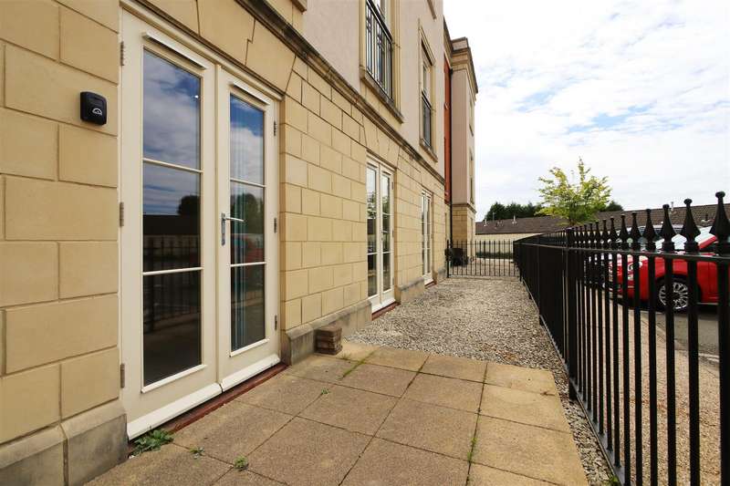 2 Bedroom Apartment Flat For Sale In Station Road, Ashbydelazouch, LE65