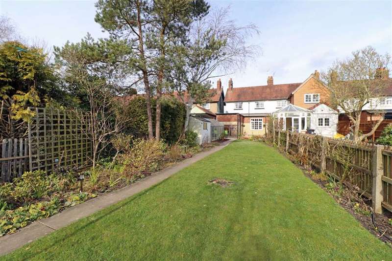 3 Bedroom Semi Detached House For Sale In Hatton Terrace, Hatton, Warwick, CV35