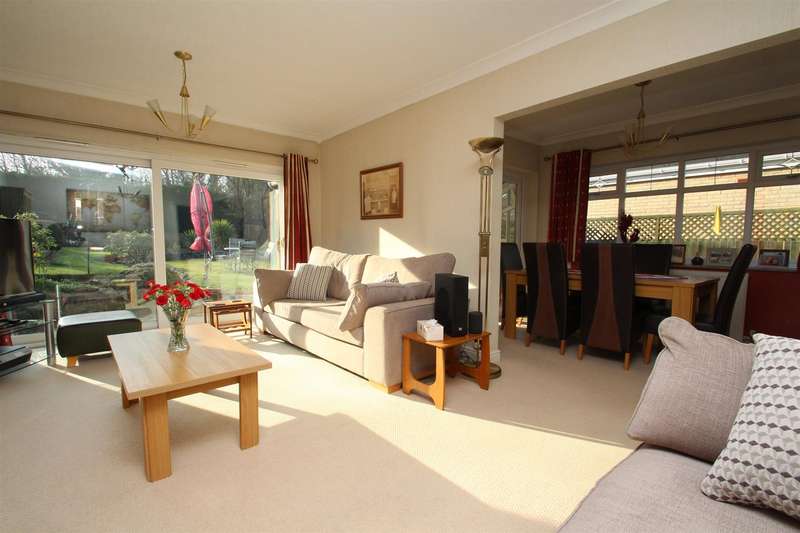 4 Bedroom Detached Bungalow For Sale In Park Road, Birstall, Leicester, LE4