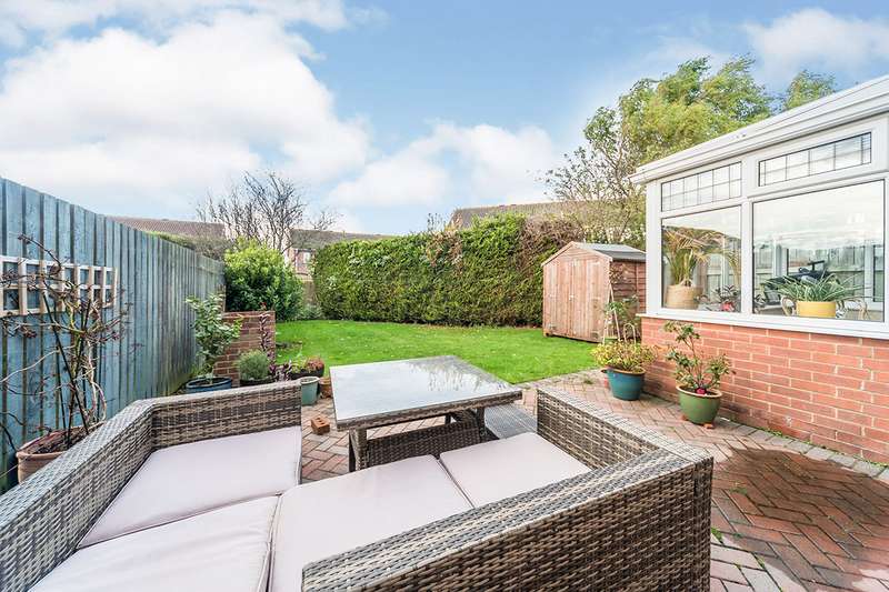 3 Bedroom Detached House For Sale In Helm Drive, Victoria Dock, Hull