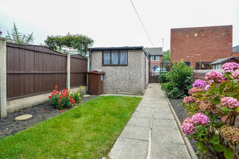 2 Bedroom Terraced House For Sale In King Street, Normanton, WF6