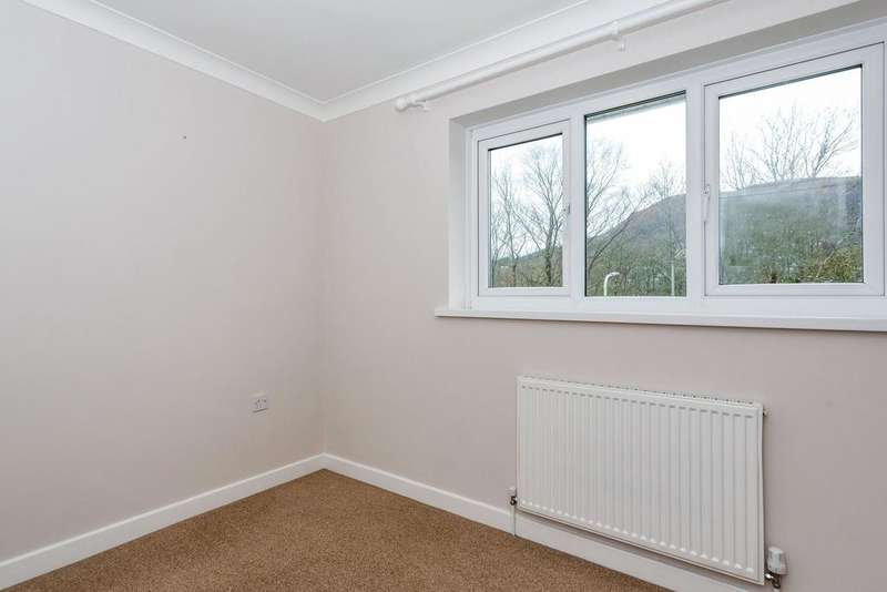 2 Bedroom SemiDetached House To Rent In Glan Y Ffordd, Taffs Well