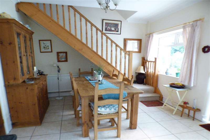 4 Bedroom Detached Bungalow For Sale In Weston Road, Runcorn, WA7