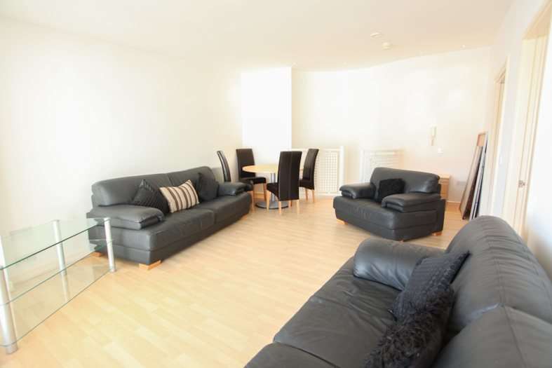 3 Bedroom Apartment To Rent In Royal Quay, L3 4eu,