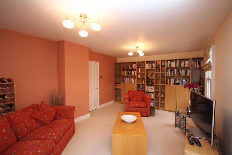4 Bedroom Terraced House For Sale In Grange Lane, Letchmore Heath
