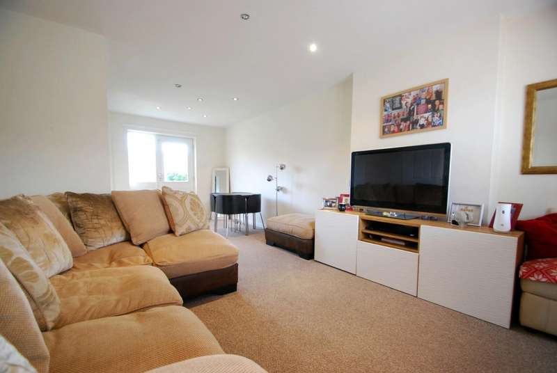 2 Bedroom Town House For Sale In Alfred Street, Bury, BL9