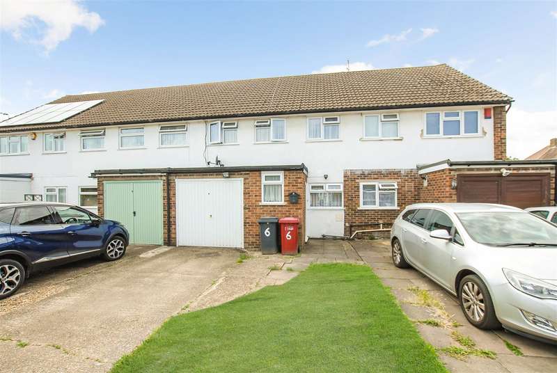 3 Bedroom Terraced House For Sale In Bridge Close, Cippenham, SL1