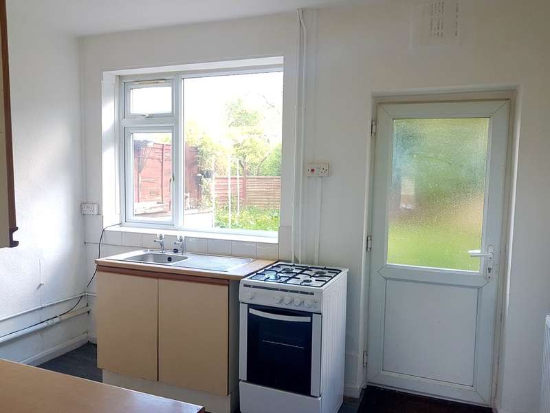2 Bedroom SemiDetached House To Rent In Pamela Place, Leicester, LE4