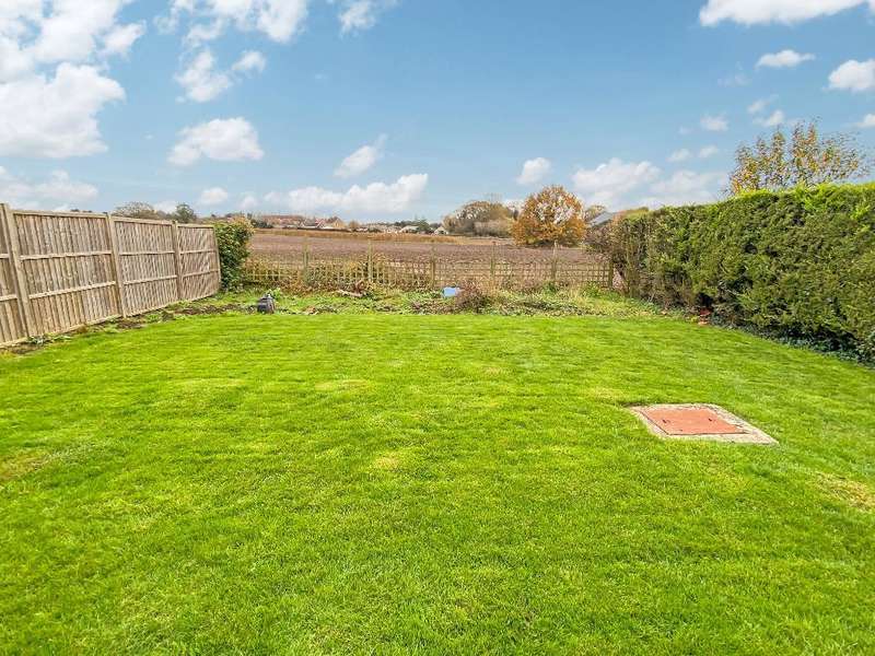 3 Bedroom Detached House For Sale In Springfield Road, Walpole St