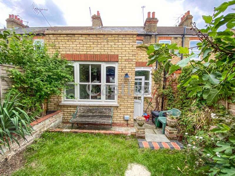 2 Bedroom Home For Sale In Park Lane, Waltham Cross, Hertfordshire, EN8