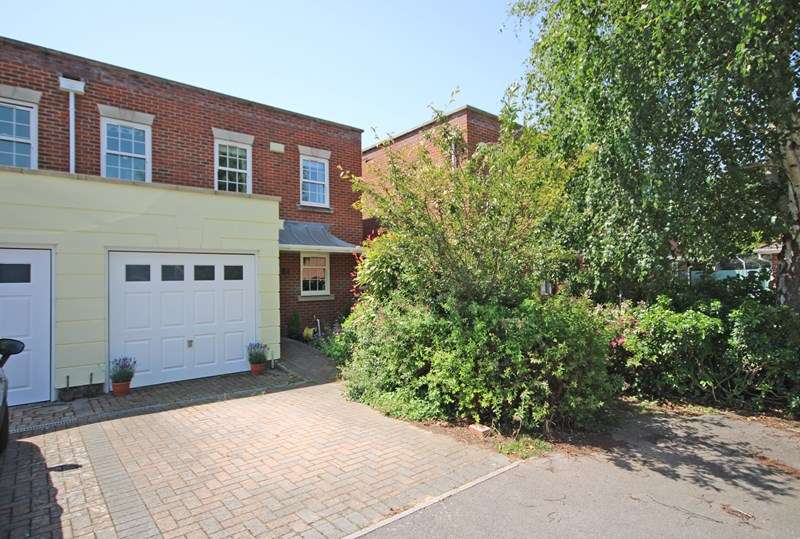 3 Bedroom End Of Terrace House For Sale In Atkinson Close, Barton On