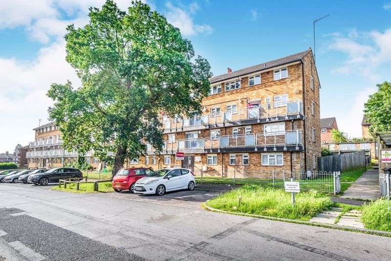 Home To Rent In Timperley Gardens, Redhill, RH1