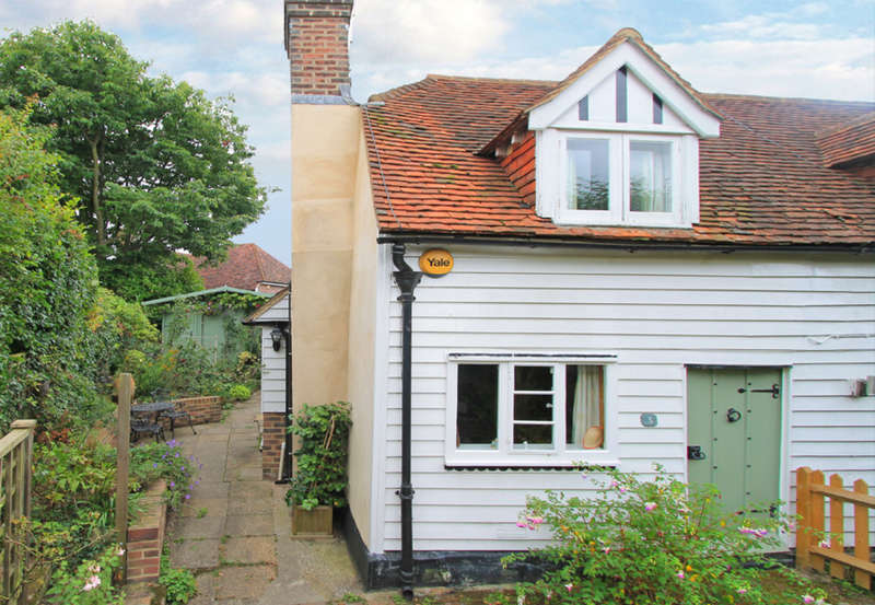 2 Bedroom houses for sale in Goudhurst, Kent
