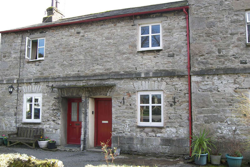 Houses to rent in Arnside, Cumbria