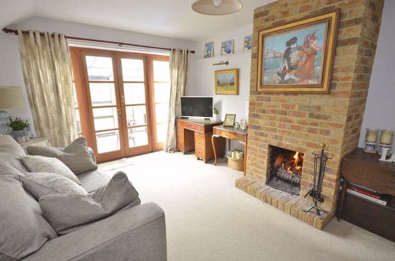 4 Bedroom Detached Bungalow For Sale In Weydon Hill Road, Farnham, GU9