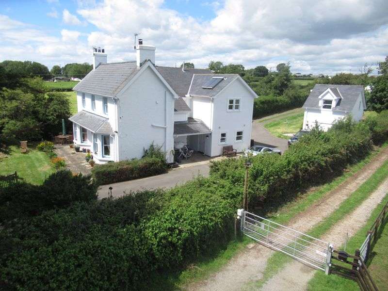Houses for sale & to rent in CF71 7DP, Cowbridge Cowbridge